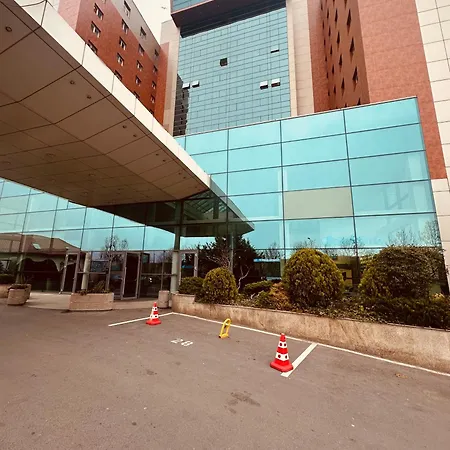 Charming Luxury Rgr * Bükreş