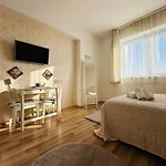 Charming Luxury Rgr *