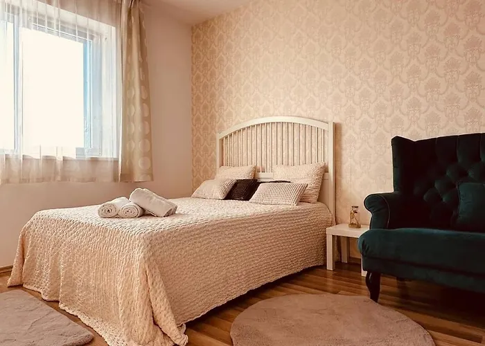 Charming Luxury Rgr Апартаменты *